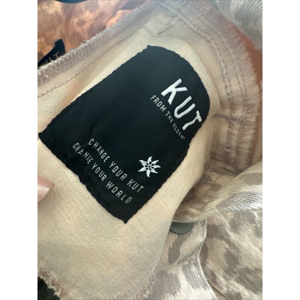 Kut from the Kloth Pink Leopard Jean Jacket - Picture 14 of 16